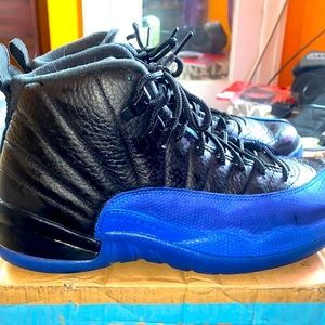 Jordan 12 Sz 8 excellent condition